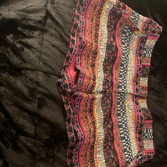 Trina Turk multi colored shorts - Picture 1 of 4